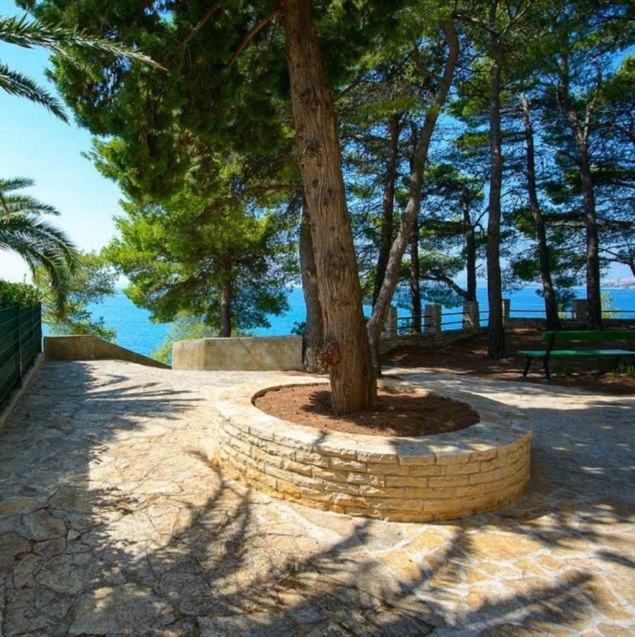 Apartments Lavica ポドストラナ エクステリア 写真